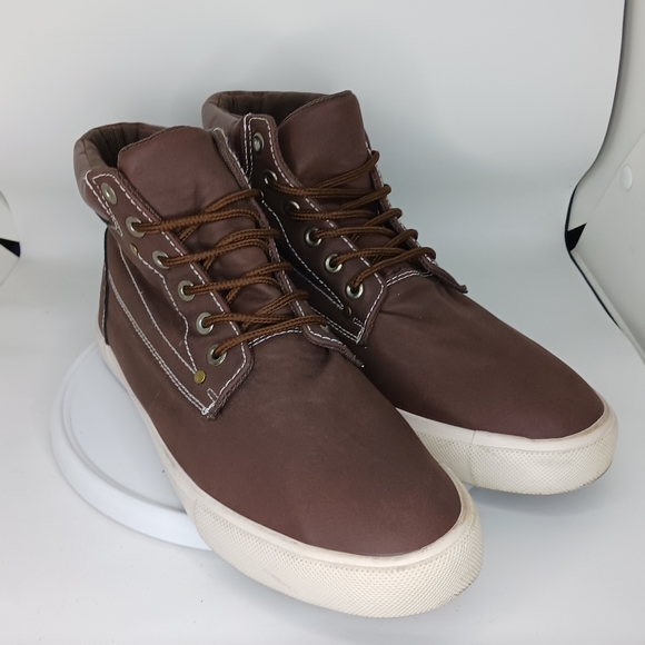 Hype - Picture 1 of 5